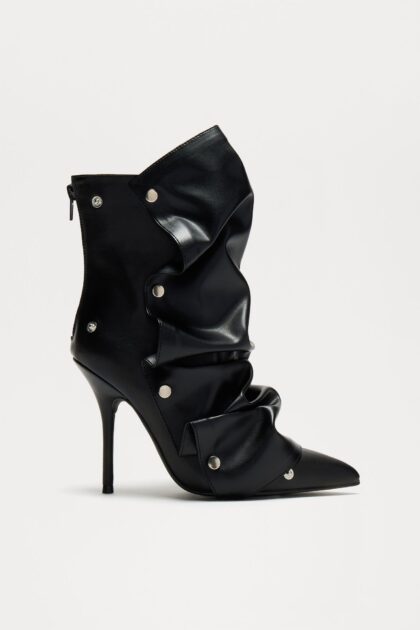 بوت قصير بأزرار كبس "سكارليت" - أسود