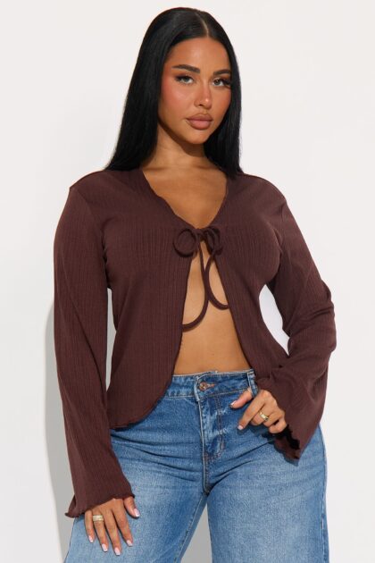 توب بأكمام طويلة بتصميم واسع 'صن سيت كروز' - بني