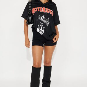 تي شيرت جيرسي ‘ذا نوتوريوس B.I.G.’ – أسود