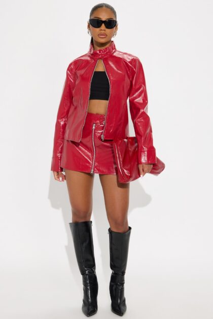 جاكيت تيسا موتو من الجلد الصناعي - أحمر