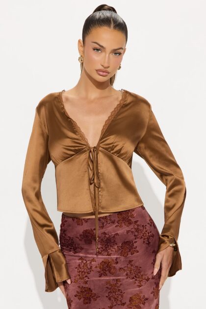 توب حريري 'جورجسلي بيوتيفول' - كوكو (بني داكن)