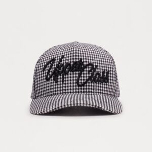 قبعة سناباك “أبر كلاس” بنقشة هوندزتوث – أسود/أبيض