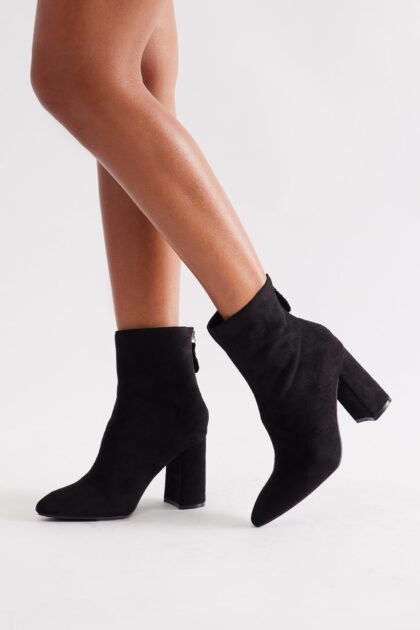 بوت شمواه صناعي "نيرا" - أسود