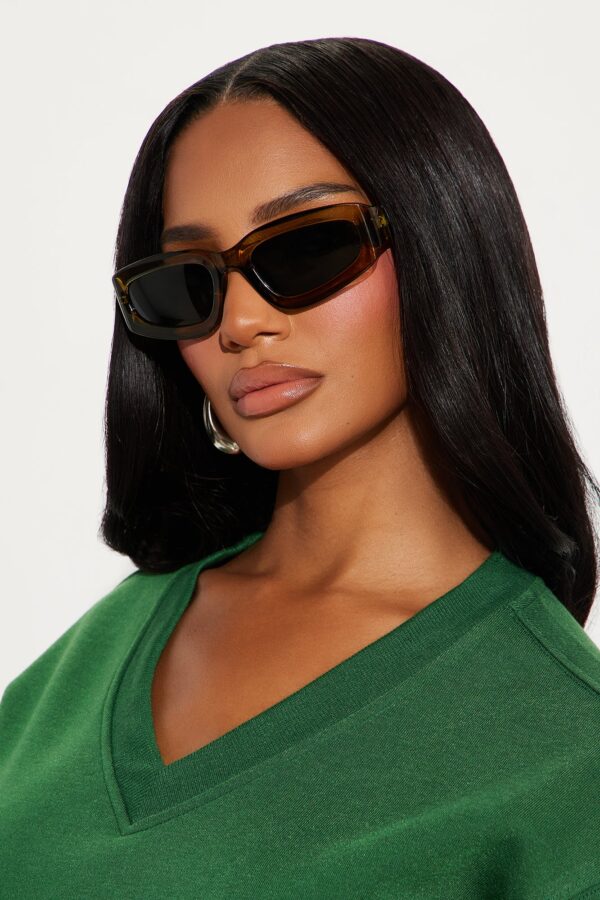 نظارة "كير فري" مربعة - أخضر