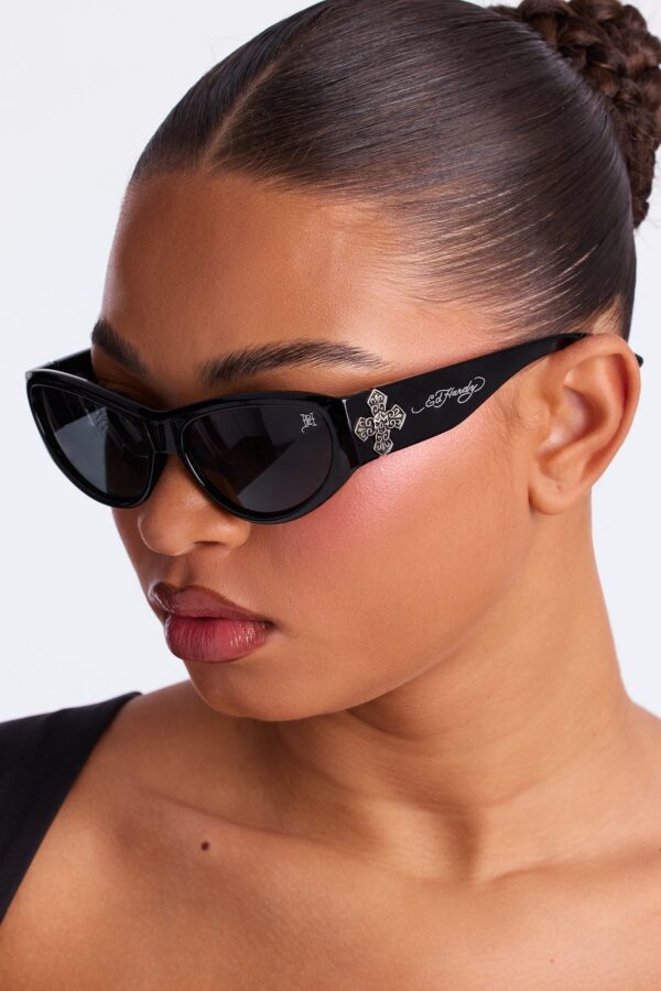 نظارة إد هاردي "كروس ماي مايند" شيلد - أسود