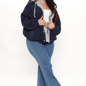 جاكيت كودري “هانغينغ ويذ ذا بويز” – كحلي