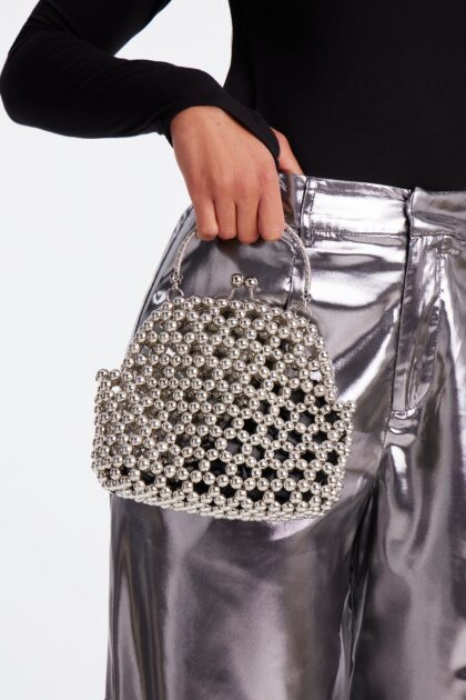 حقيبة يد (كلتش) "بريتي بيني" الخرزية - فضي