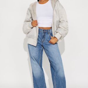 جاكيت بومبر “كيمي” بوجهين – رمادي فاتح