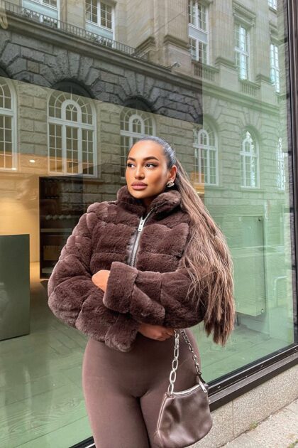 جاكيت فرو صناعي "إيلا" - بني