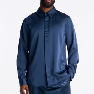 قميص “لوكس” انسيابي بأزرار – كحلي