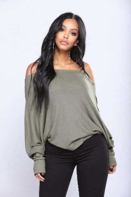 قميص علوي مقطوع الرأس - عسكري