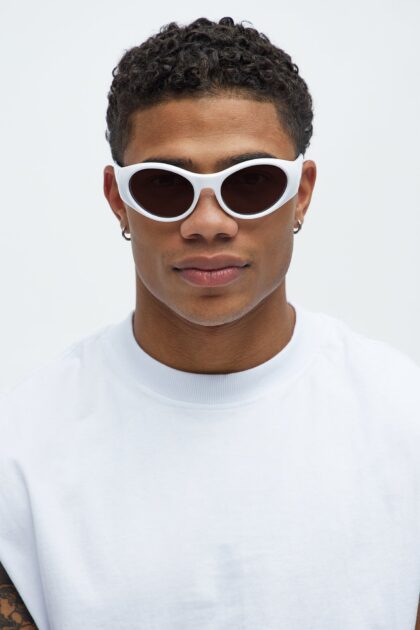 02 27 25 s7 42 dr9448 white cz dj 13 37 49 86851 pxf.jpg