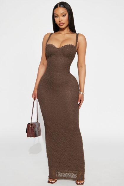 import placeholder for cleo lace maxi choc main