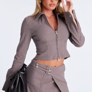 طقم بنطلون وتوب مقلم “دبل بوكد” – رمادي