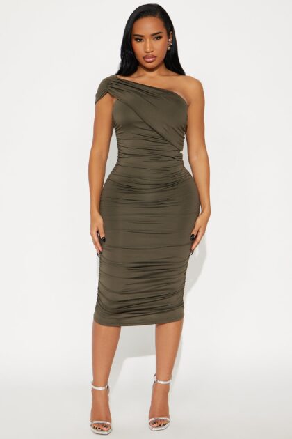 import placeholder for emmalyn ruched olv main