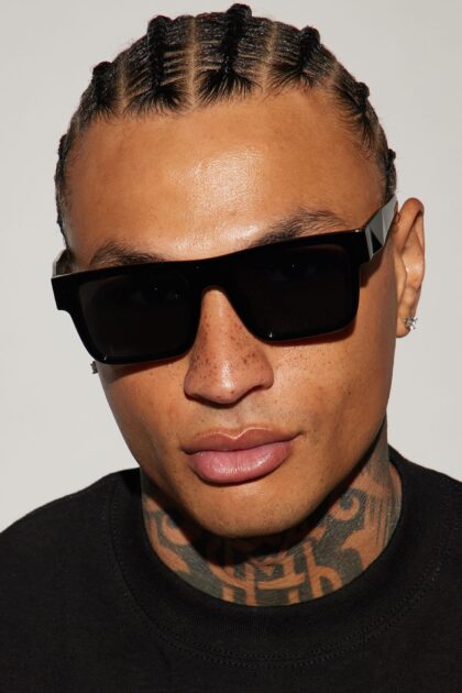 10 20 23studio7 kf dj 12 15 34 4 kp221086 black 20616 sg.jpg