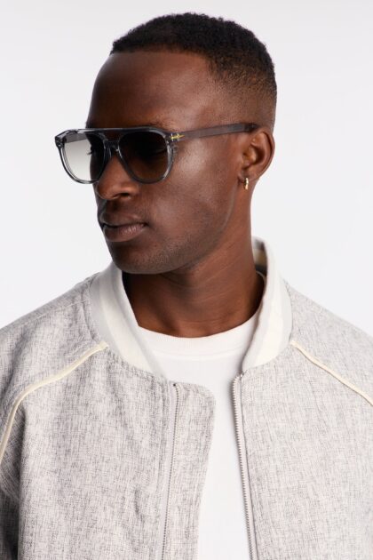 10 24 25 s8 18 p23350ap grey lr mr 11 10 31 18034 pxf.jpg