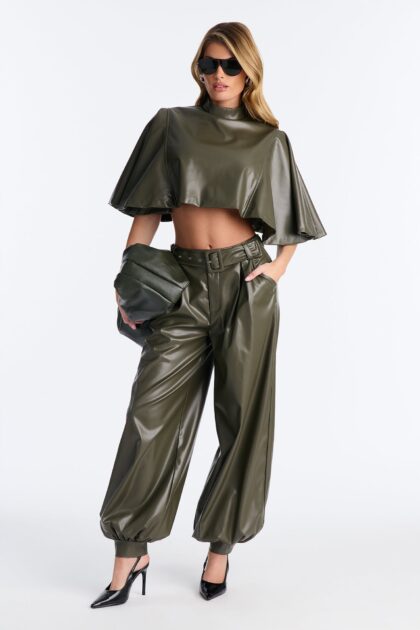 import placeholder for aury jogger set olv