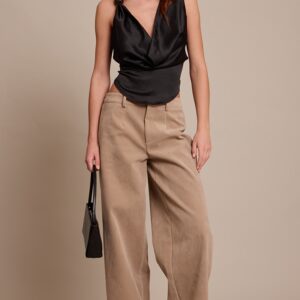 توب ستان أسود بفتحة رقبة درابيه كول نك