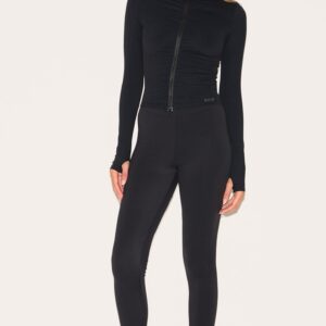 ليجنز رياضي أسود بخصر عالٍ وتفاصيل زمزمة خلفية