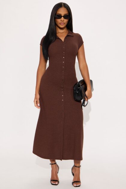 فستان "دارا" ميدي منقوش - بني شوكولاتة