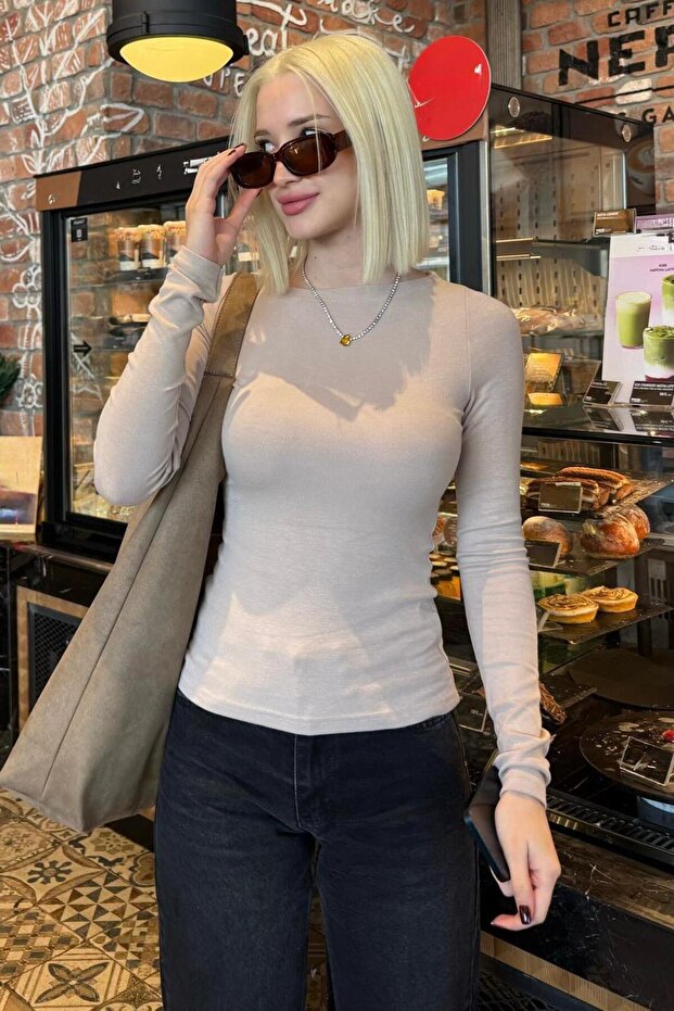 بودي بيج فائق الخفة من Modal Cashmere بياقة قارب MG2627