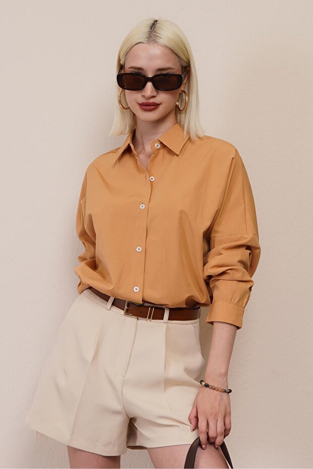 قميص Camel أوفرسايز من Mad Girls MG1369